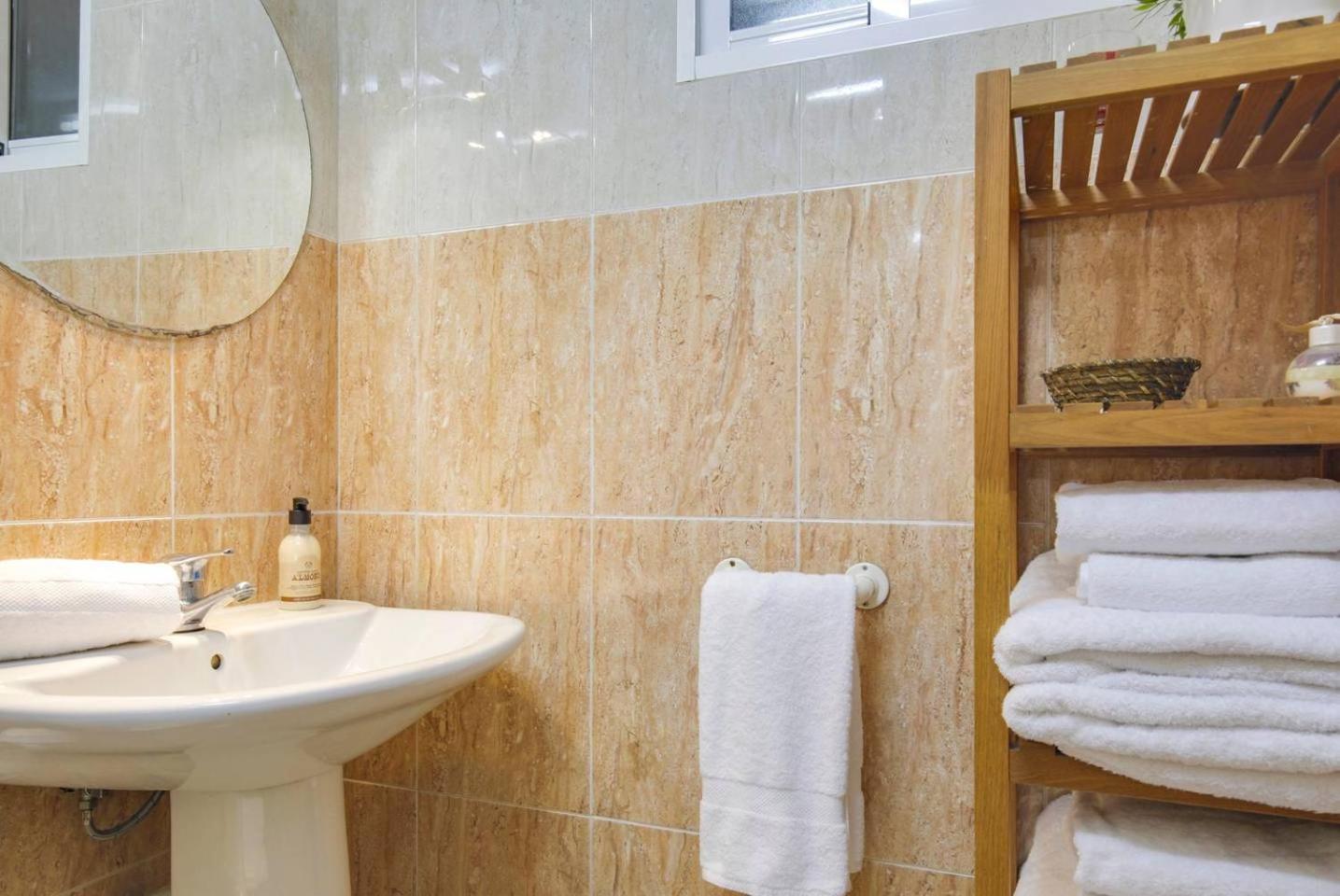 Cozy 2 Bedroom Next To Arc De Triomf Barcelona Buitenkant foto